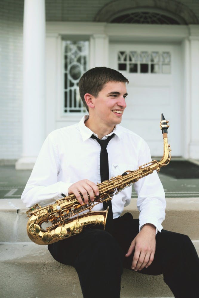 PHOTO PROVIDED BY LAUREN DAHLHAUSER PHOTOGRAPHY