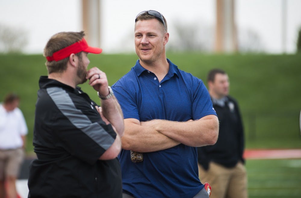 Ryan Diem, a former Indianapolis Colts player, visited Scheumann Stadium on April 19. Diem is a friend of Ball State football’s offesnive line coach, Kyle DeVan, and came to visit him and check out the offensive line he has been building. DN PHOTO BREANNA DAUGHERTY
