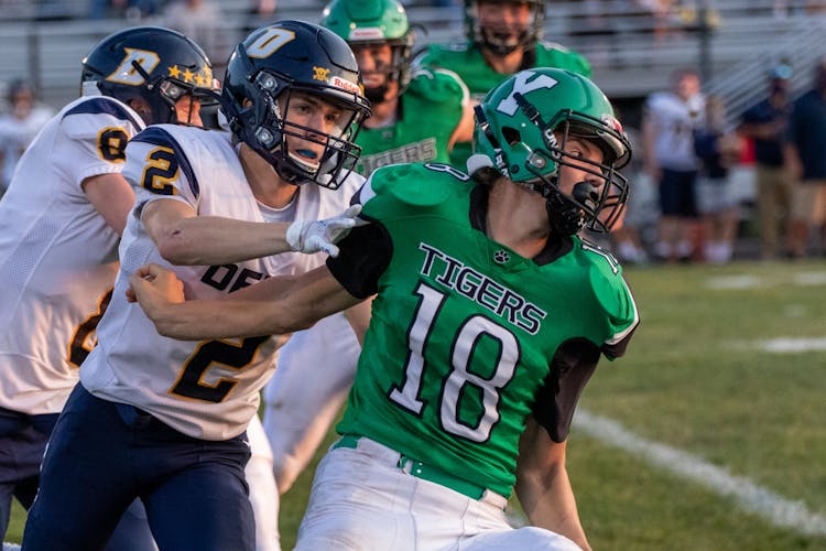 Delta Eagles remain undefeated after 147 win over Yorktown Ball