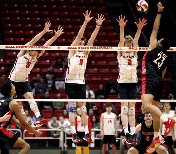 Cardinals beat Flyers, advance to first MIVA championship since 2009 ...