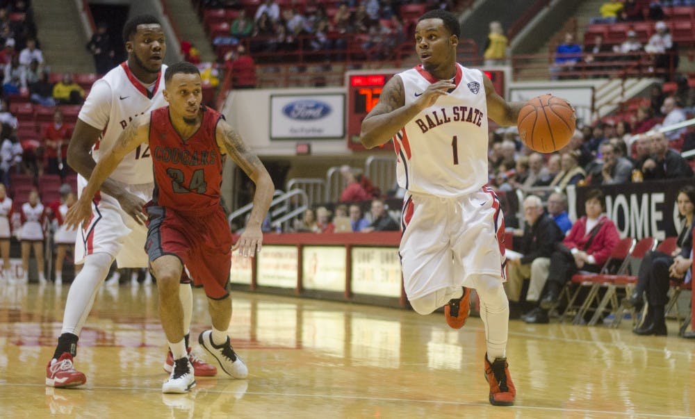 Sophomore guard Zavier Turner drives the ball down the court during the game against IU Kokomo on Nov. 17 at Worthen Arena. DN PHOTO BREANNA DAUGHERTY
