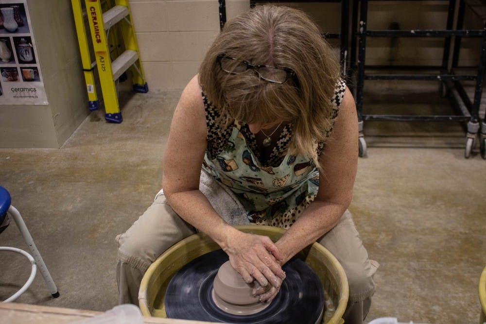 Art professor offers weekly pottery class for students, Muncie residents 