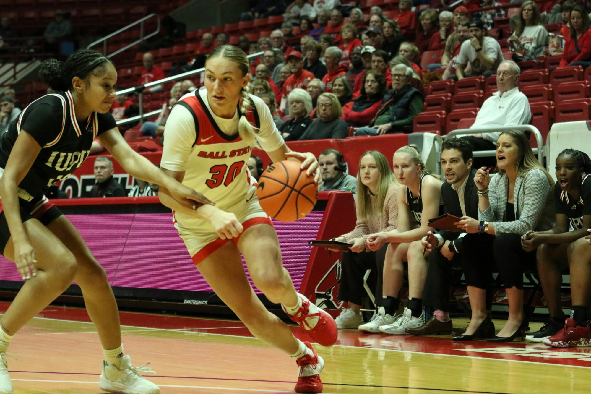 Redshirt senior Anna Clephane drives to the hoop in a game against IUPUI Dec. 8 at Worthen Arena. Clephane finished with 11 points. Brayden Goins, DN