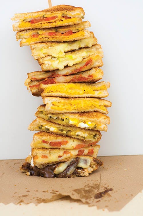 DN PHOTO ILLUSTRATION JONATHAN MIKSANEK