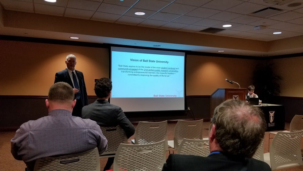 <p>Bernard Hannon, Ball State&nbsp;vice president for business affairs and treasurer, presents the proposed tuition and student fees for the 2017-18 fiscal year during the public hearing meeting on June 6, 2017. DN // Daily News</p>