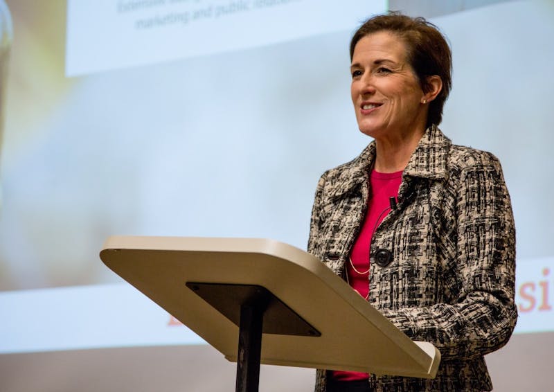 Ball State's First Lady Jennifer Mearns shares career advice with students