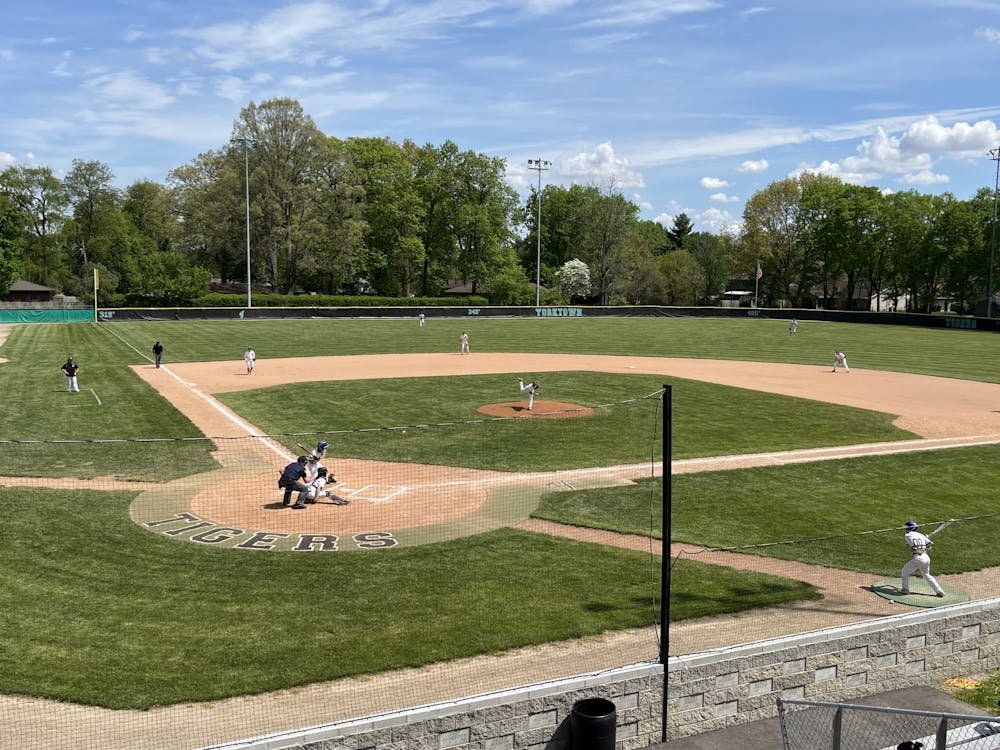 Yorktown baseballs’ offense stalls early, falls to Shelbyville