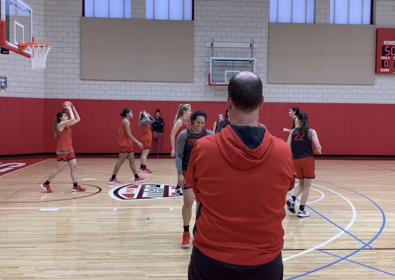 The Ball State Women’s Basketball team has had a strong season so far and Head Coach Brady Sallee chose to acknowledge graduate student guard Jasmin Samz as a leader on the team. 