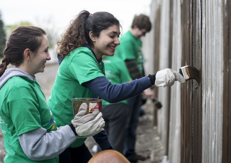 6 places to volunteer off campus