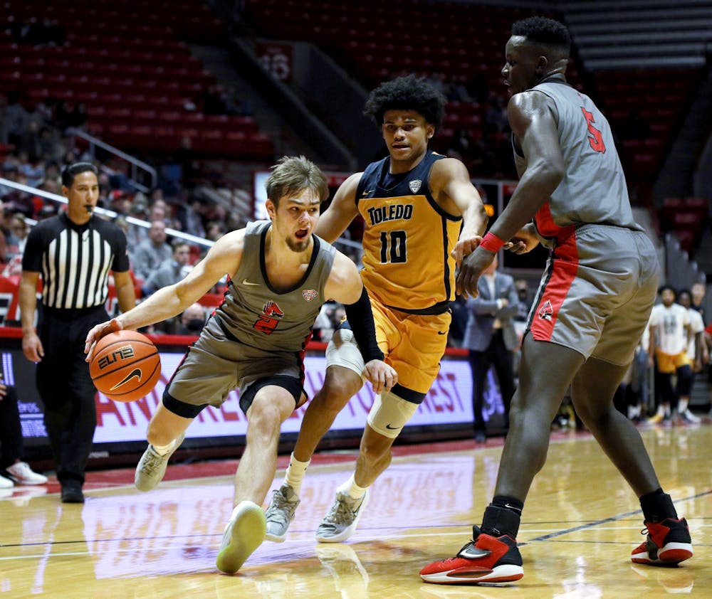 <p>Sophomore guard Luke Bumbalough dribbles the ball on the court against Toledo on Feb. 4, 2022, at Worthen Arena in Muncie, IN. Bumbalough scored 17 points during the game. Amber Pietz, DN</p>