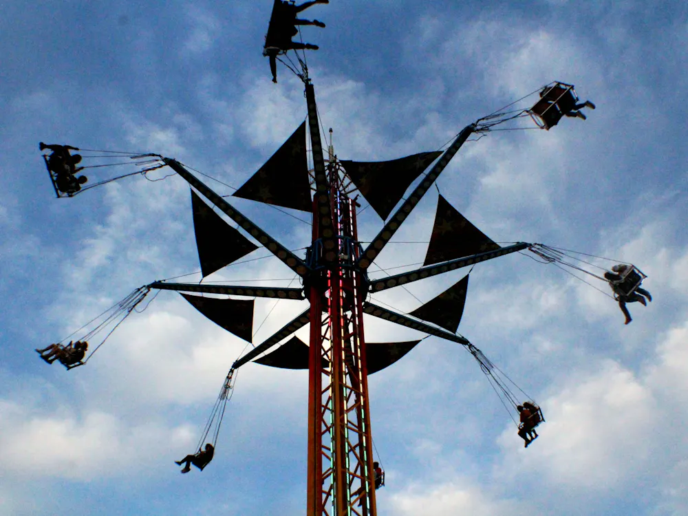 Ball State hosted its annual Late Nite Carnival on Friday 22, 2022 in the C-1 parking lot. 