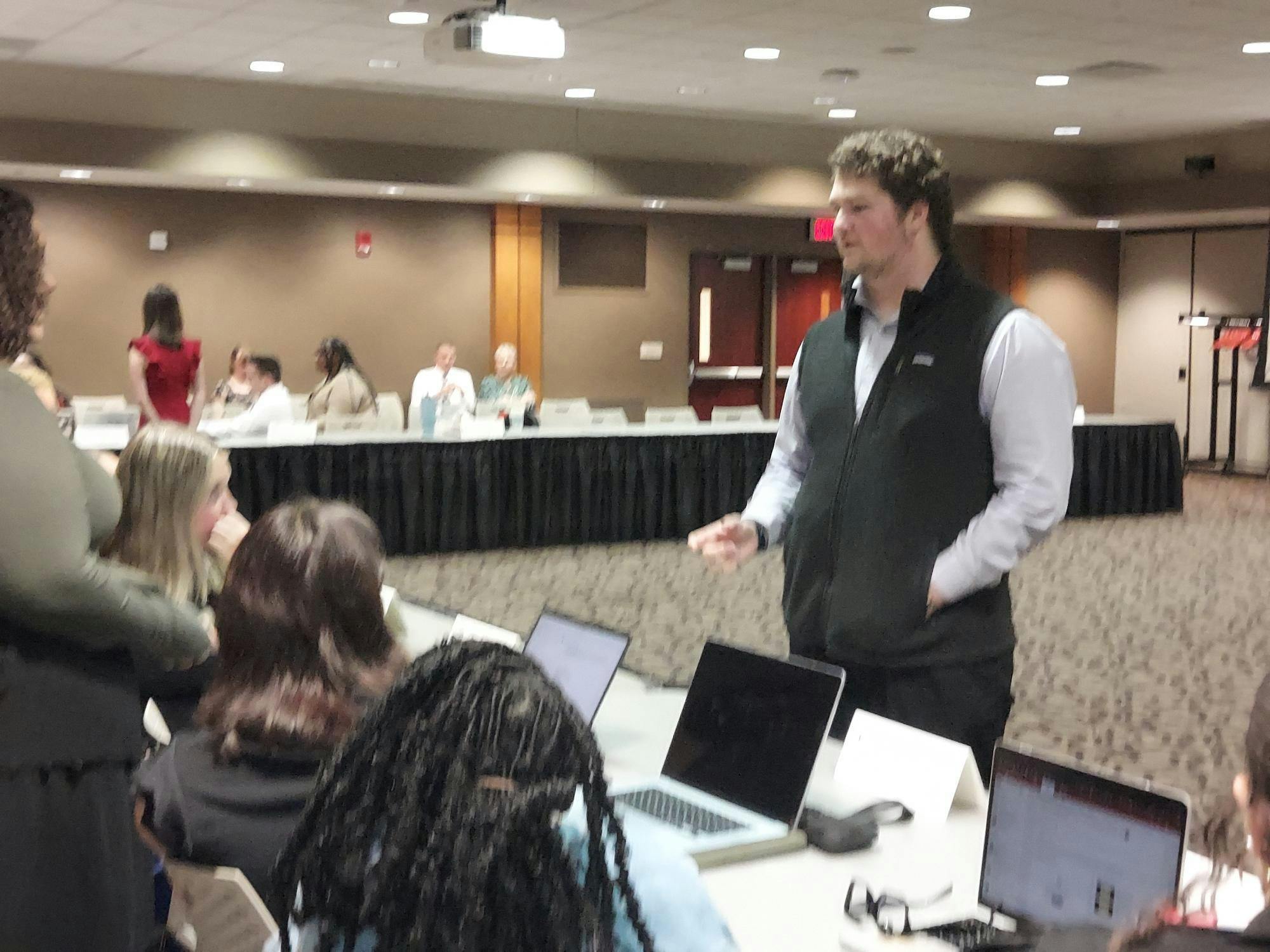 Parliamentarian Casen Lake speaks to senators during the Student Government Association weekly meeting on Oct.8 in the LA Pittenger Student Center. Landon Jones, DN
