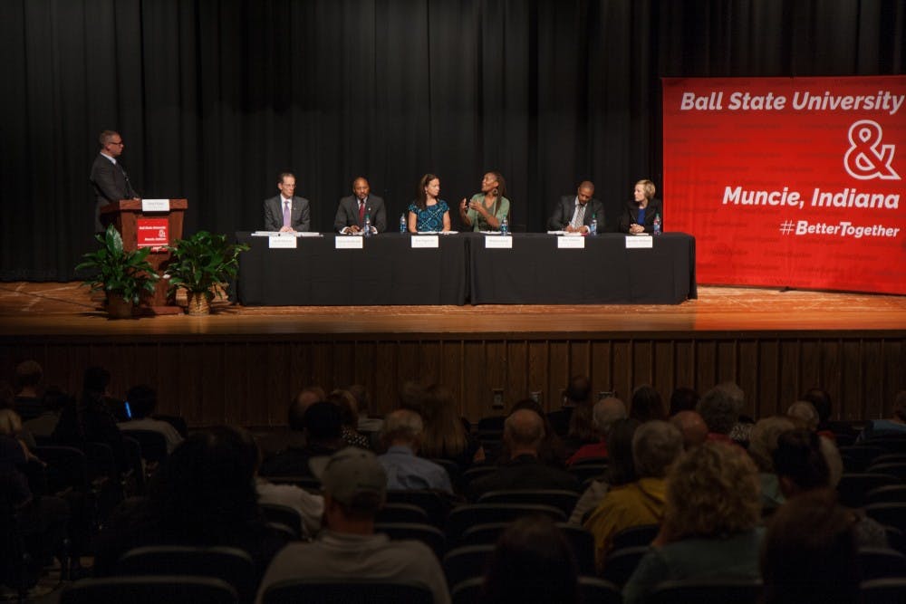 Mearns talks education, Muncie at first public forum