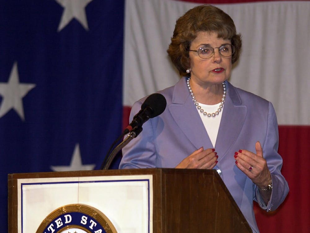 Senator Dianne Feinstein speaking about how she will vote No aganist the recall during a luncheon on the USS Hornet in Alameda sponsored by the Alameda Chamber of Commerce Monday, August 25, 2003. (DAN ROSENSTRAUCH/CONTRA COSTA TIMES)2003 (Credit Image: © DAN ROSENSTRAUCH/dr/ZUMAPRESS.com)