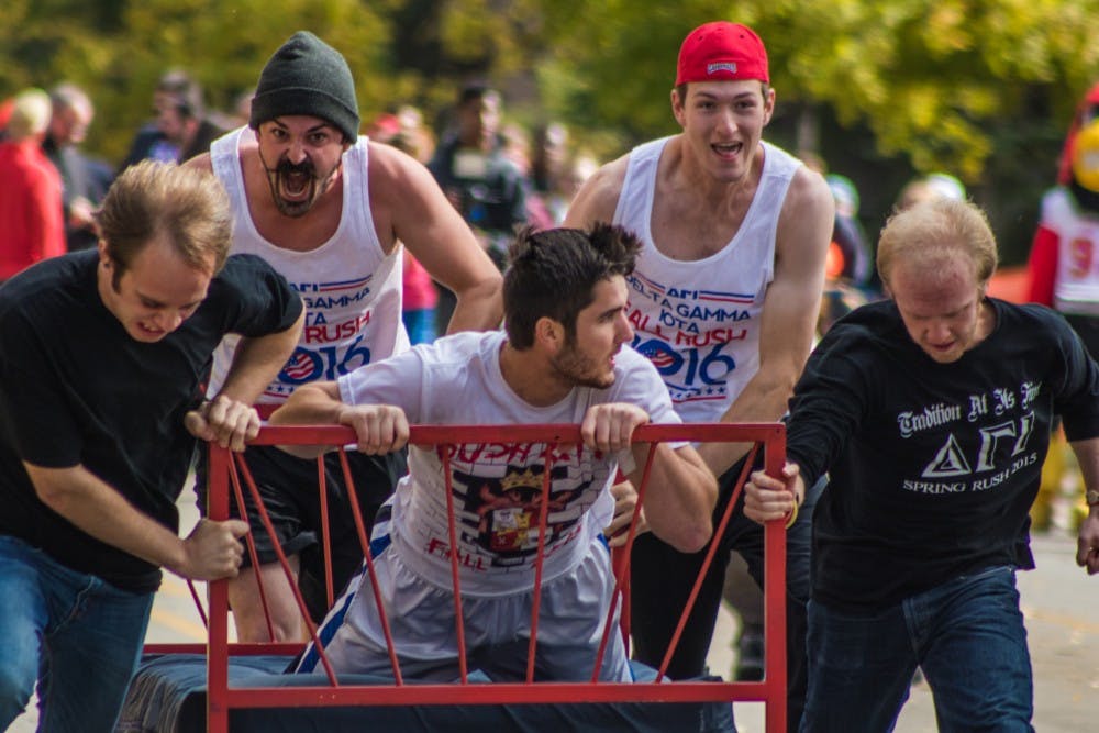 Students and faculty competed in the annual Bed Races on place on Oct. 21 on Riverside Ave. Reagan Allen // DN