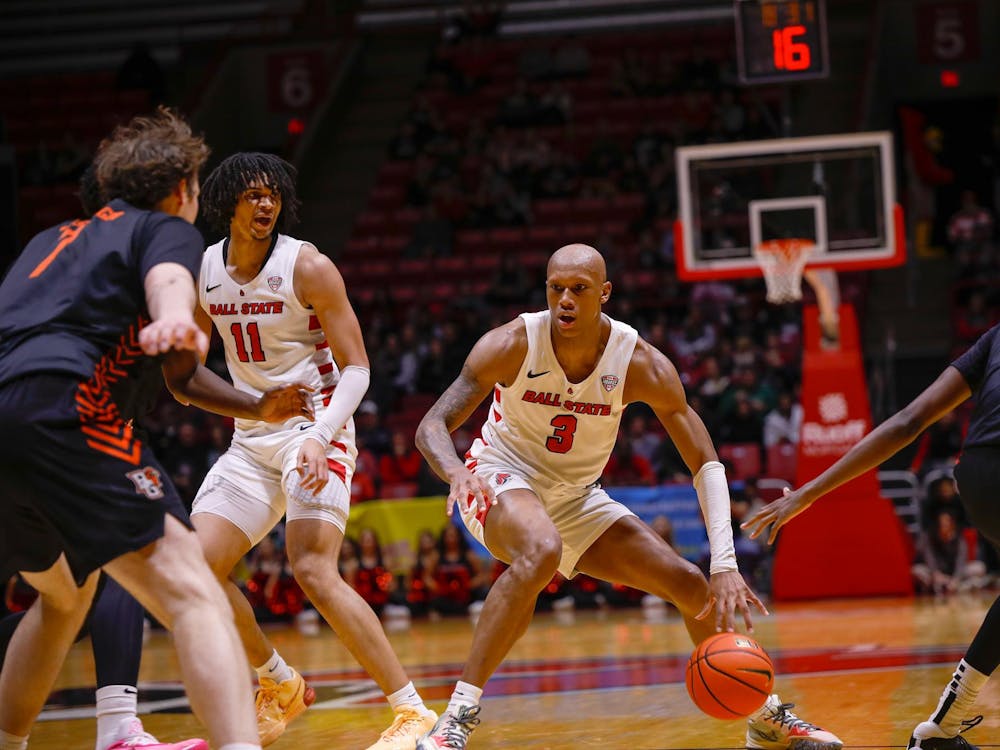 Junior forward Mickey Pearson Jr. looks for an opening against Bowling Green Jan. 30 at Worthen Arena. Pearson had 15 points for Ball State. Andrew Berger, DN