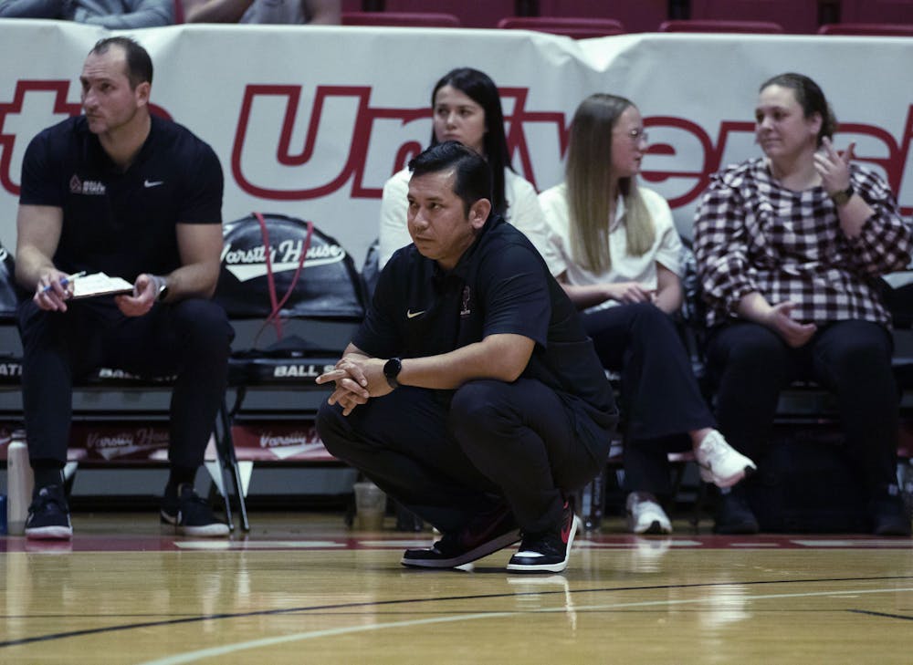 Ball State Men's Volleyball Head Coach Donan Cruz watches the game against Lindenwood March 25 at Worthen Arena. The Cardinals won 3-0 against the Lions. Mya Cataline, DN