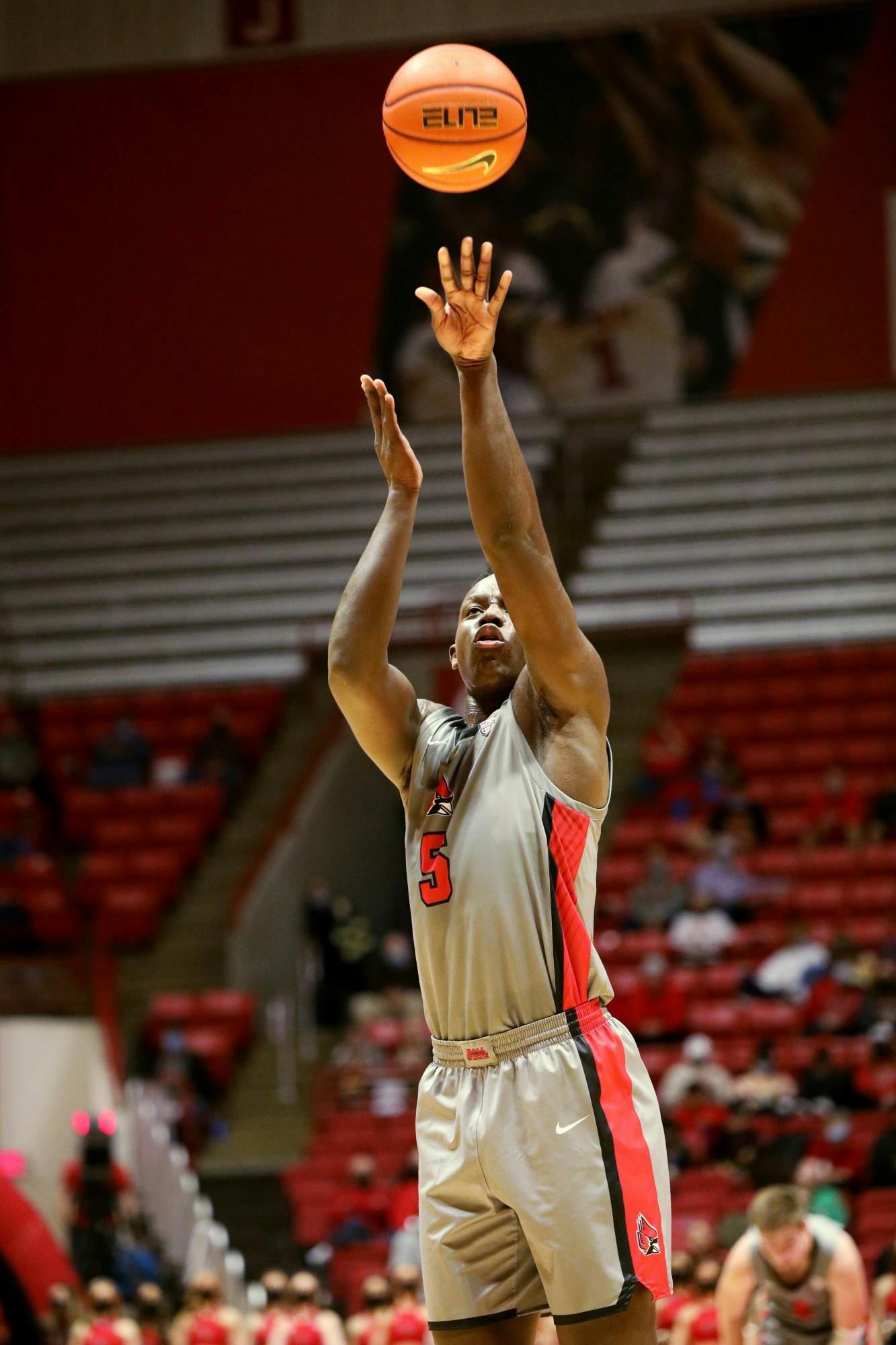 Freshman center Payton Sparks (5) shoots a free throw against Buffalo on Jan. 14, 2022, at Worthen Arena in Muncie, IN. Sparks was 8-9 in free throws during the game. Amber Pietz, DN