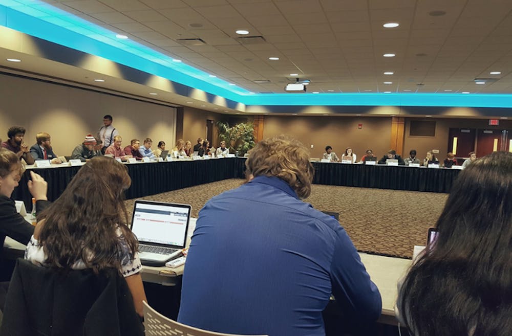 SGA tables vote approving independent Cardinal Kitchen review committee