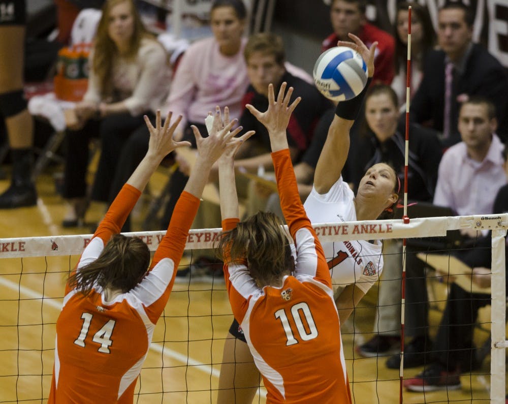 Sophomore outside hitter Mackenzie Kitchel hits the ball over the net against Bowling Green on Oct. 25 in Scheumann Stadium. Kitchel suffered a torn ACL in the game against Bowling Green and returned this season. DN FILE PHOTO BREANNA DAUGHERTY