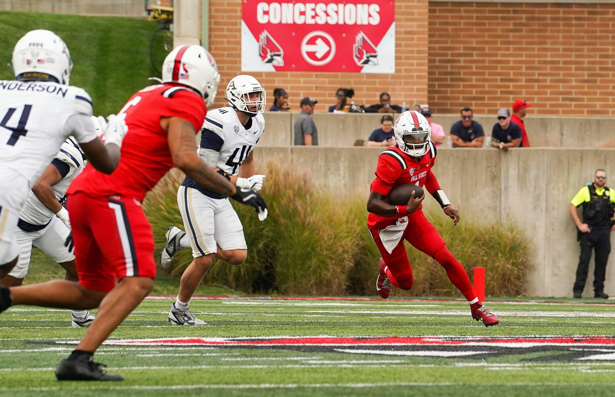 Redshirt Senior quarterback Kiael Kelly runs the ball during the Homecoming game Oct. 18 at Scheumann Stadium. Kelly appeared in 11 out of 12 games last season. Isabella Kemper, DN