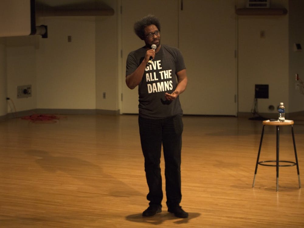 Comedian W. Kamau Bell came to John J. Pruis Hall on Feb. 6 for Ball State’s Excellence in Leadership speaker series. Bell, the host of CNN’s The United Shades of America, spoke about the impact of racism on American culture. Grace Ramey // DN