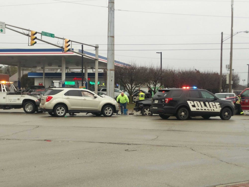 <p>Officers from Muncie Police Department and Ball State University Police responded to a car accident that occurred around 2:50 p.m. Monday at the intersection of Bethel Avenue and Tillotson Avenue. <strong>Rohith Rao, DN</strong></p>