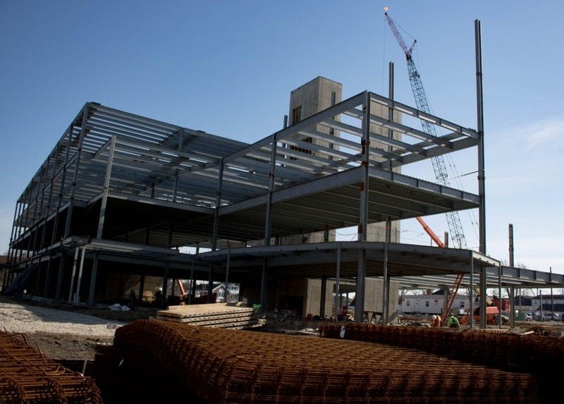 The Health Professions Building construction progressed Jan. 31. Rebecca Slezak, DN