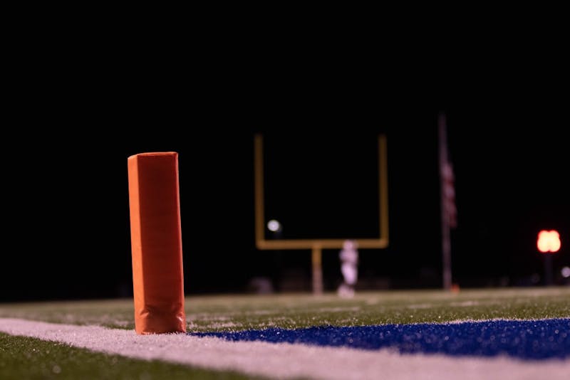 Mount Vernon powers past New Castle to Sectional Championship game