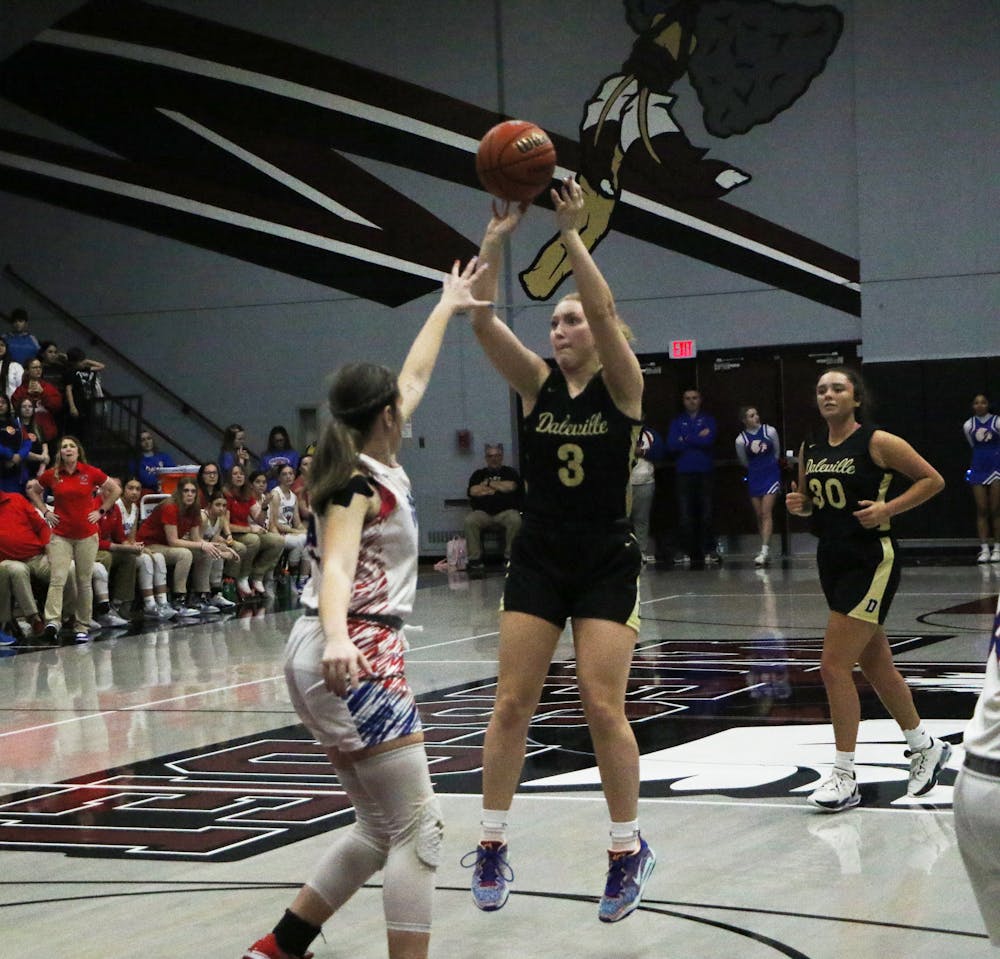 <p>Daleville senior Isabelle Williams shoots the ball against Union City at the Regional Championship Feb. 10 at Wes-Del High School. David Moore, DN </p>