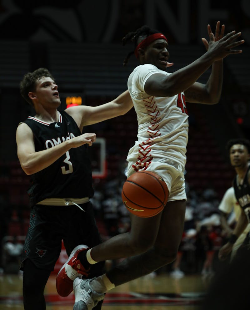 Ball State Beats out Omaha 73-69 at Home Opener