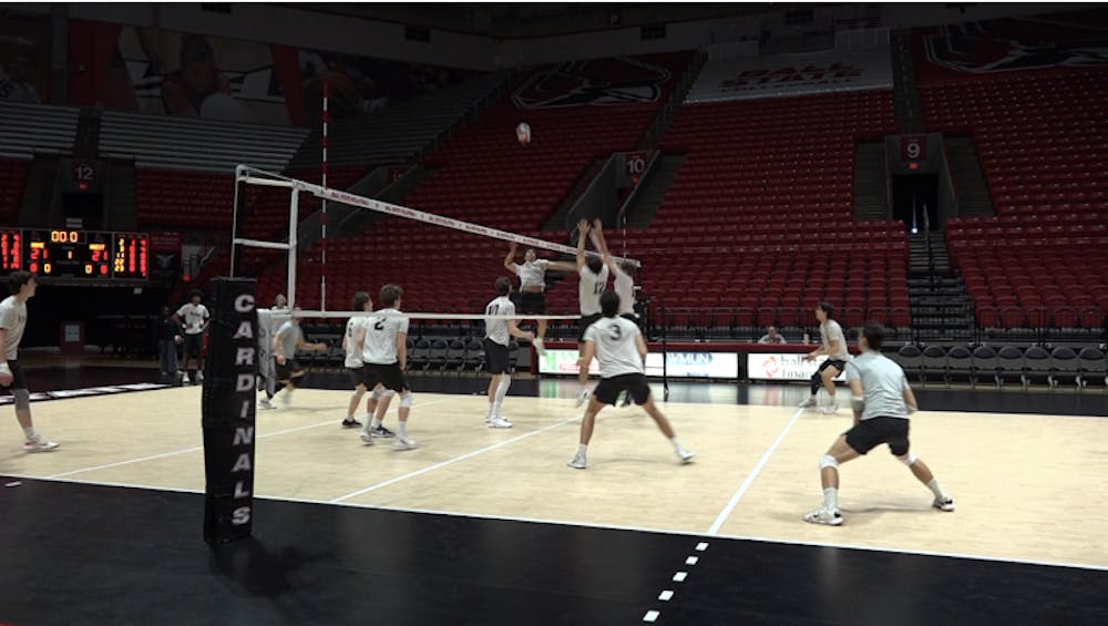 Ball State Men’s Volleyball practices their defensive wall