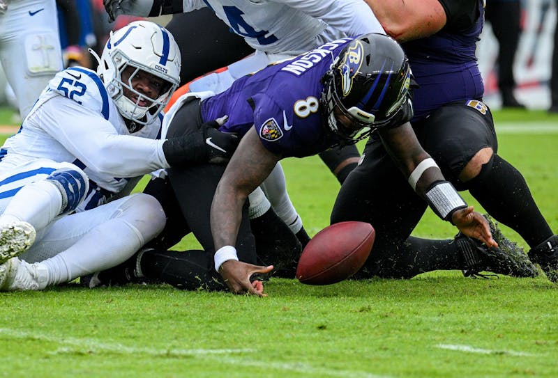 Ravens quarterback Lamar Jackson dives to recover a fumble in the second quarter. Jerry Jackson/The Baltimore Sun/TNS