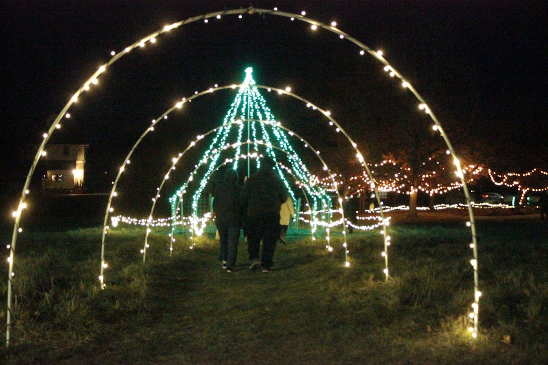 Minnetrista lights01.JPG