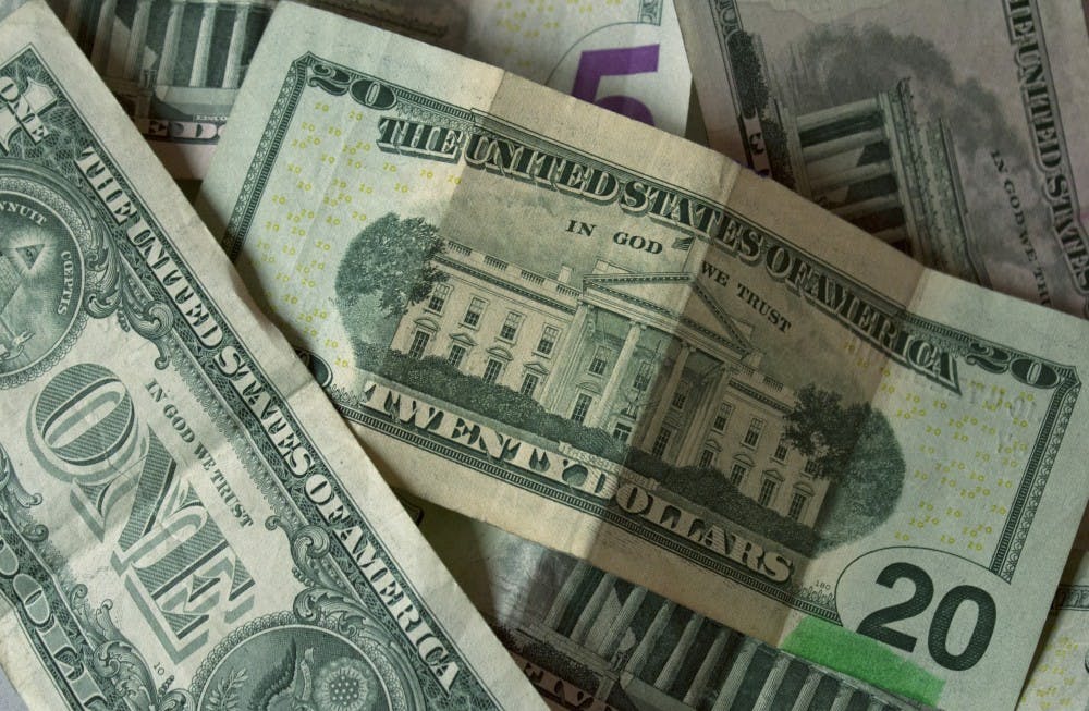 With Spring Break just around the corner, here are few tips to save money and have a stress-free break. Grace Ramey // DN Photo Illustration