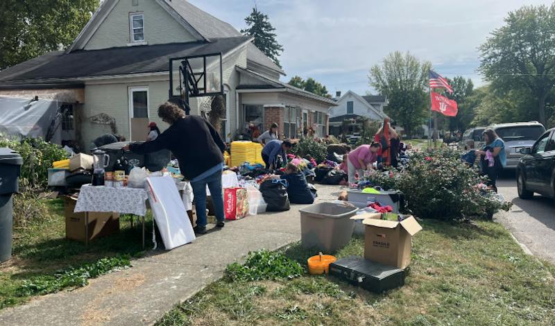 A home-based charity gives community basic needs for living - Cardinal ...