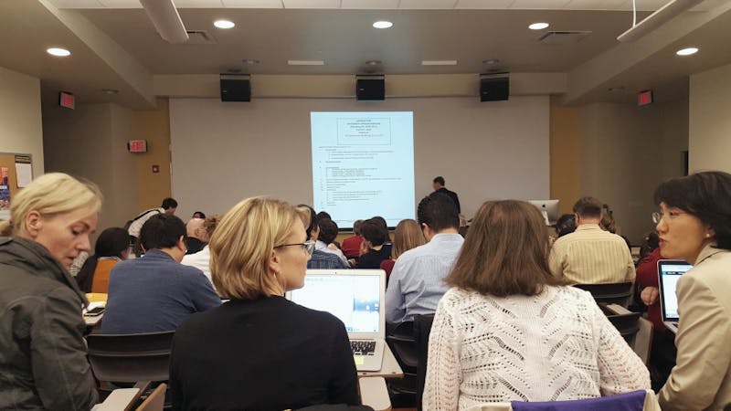 University Senate holds last meeting, votes on CAST and contract faculty