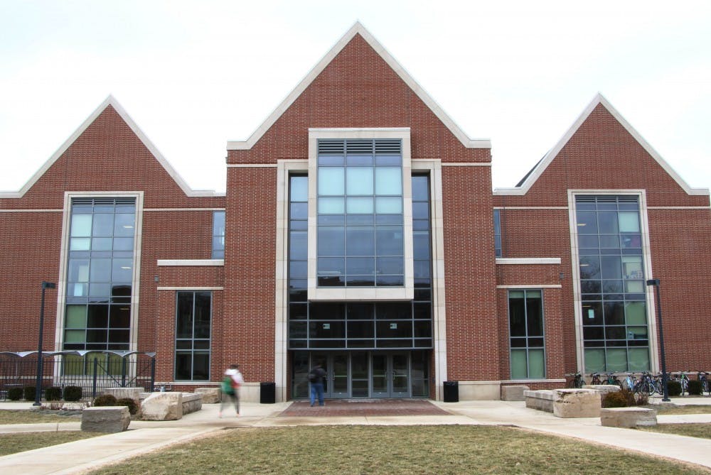 Despite priority scheduling and the ability to live in DeHority Coplex, about one-third of honors students drop the program by the time they graduate. DeHority Complex is a Living-Learning Community dedicated to honors students. DN PHOTO TAYLOR IRBY 