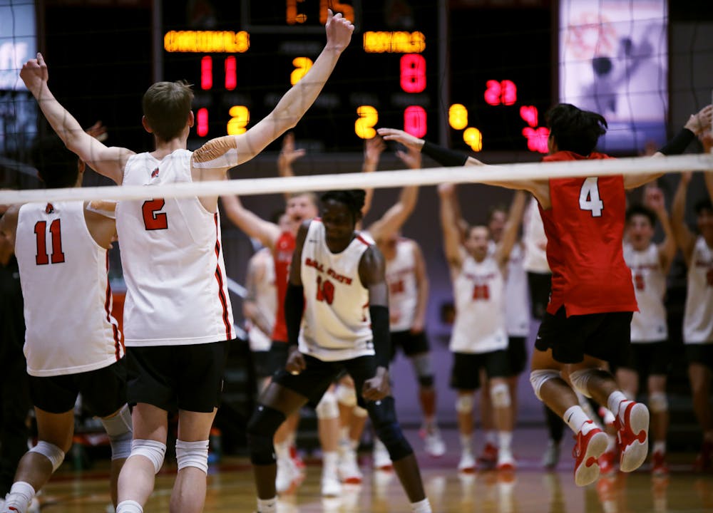 Cardinals go down to the wire against Mastodons in rematch of 2022 MIVA championship