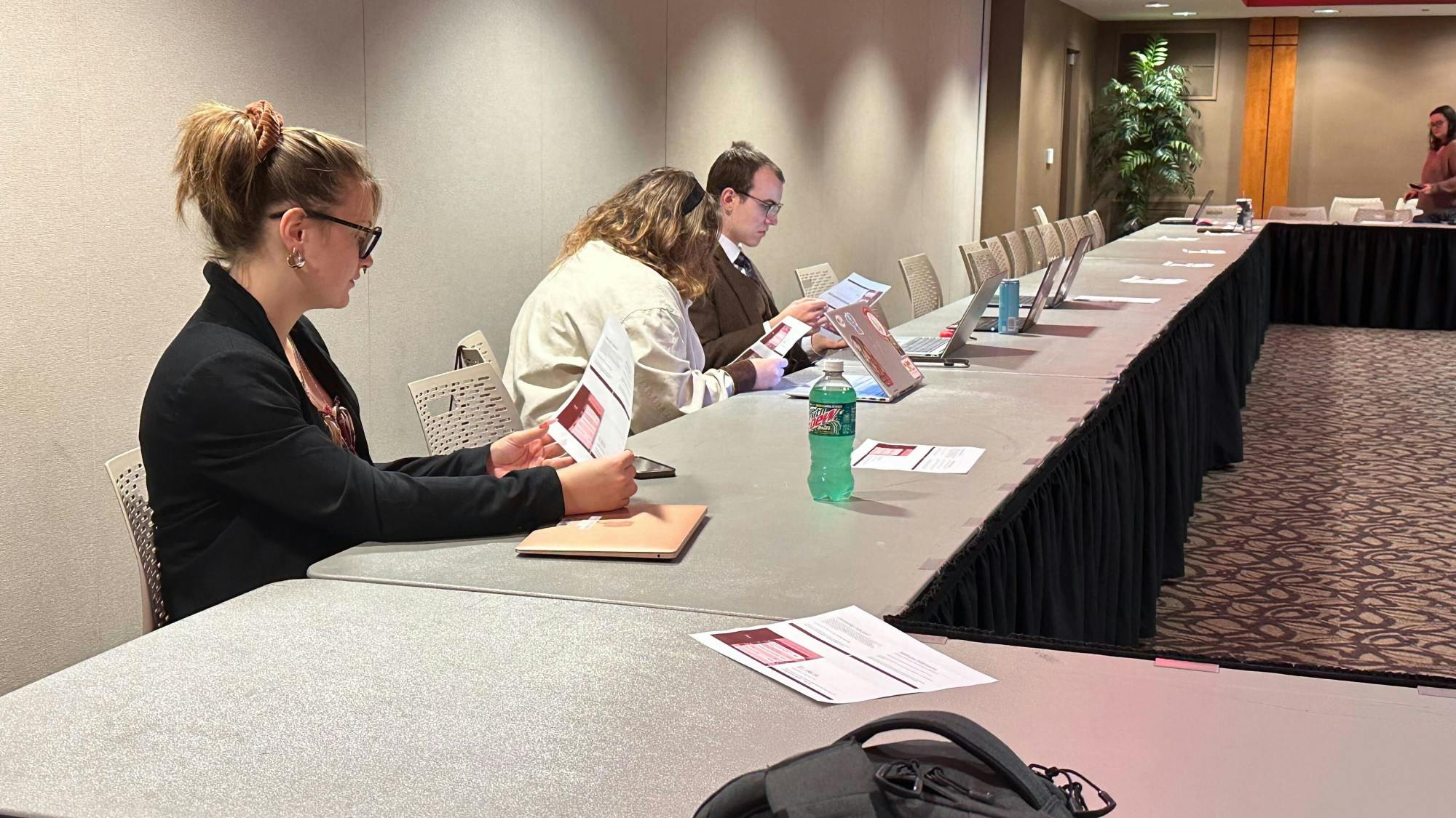 Senators review several budget requests during the Student Government Association (SGA) meeting on Nov. 13 at the L.A. Pittenger Student Center. Shelby Anderson, DN 