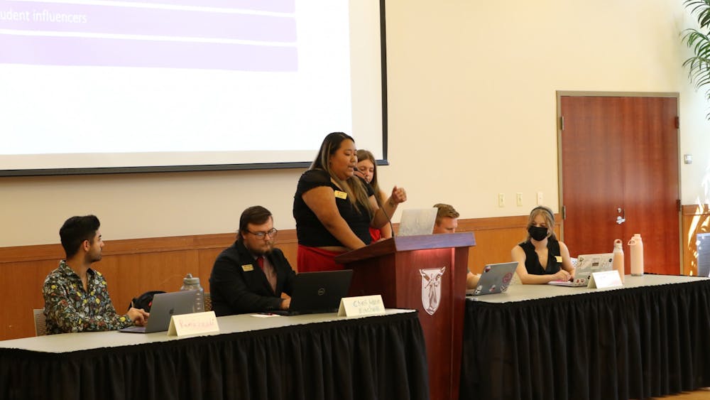 Ball State University Student Government (SGA) President Tina Nguyen addresses the Senate during her executive report August 31, 2022 in the Ball State Student Center. This was SGA's first meeting of the 2022-23 academic year. (Elijah Poe/DN)