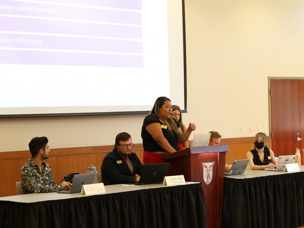 Ball State University Student Government (SGA) President Tina Nguyen addresses the Senate during her executive report August 31, 2022 in the Ball State Student Center. This was SGA's first meeting of the 2022-23 academic year. (Elijah Poe/DN)