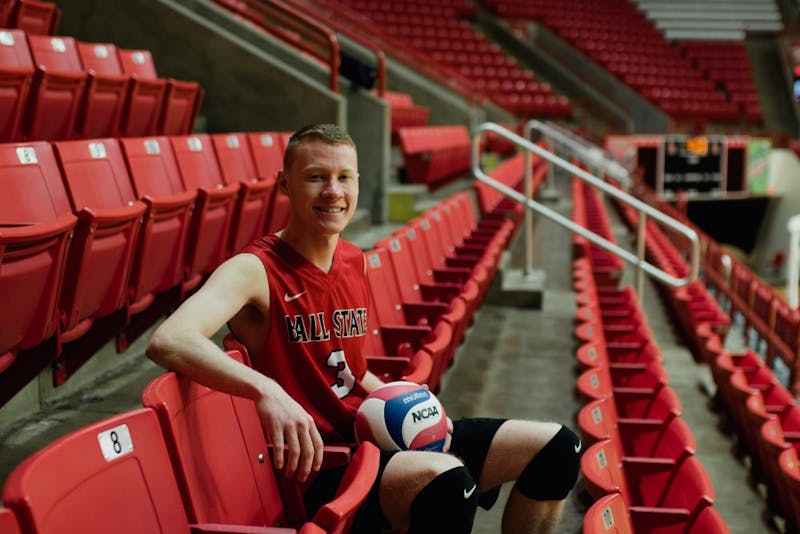 Ben Chinnici - Mens Volleyball. Reagan Allen, DN