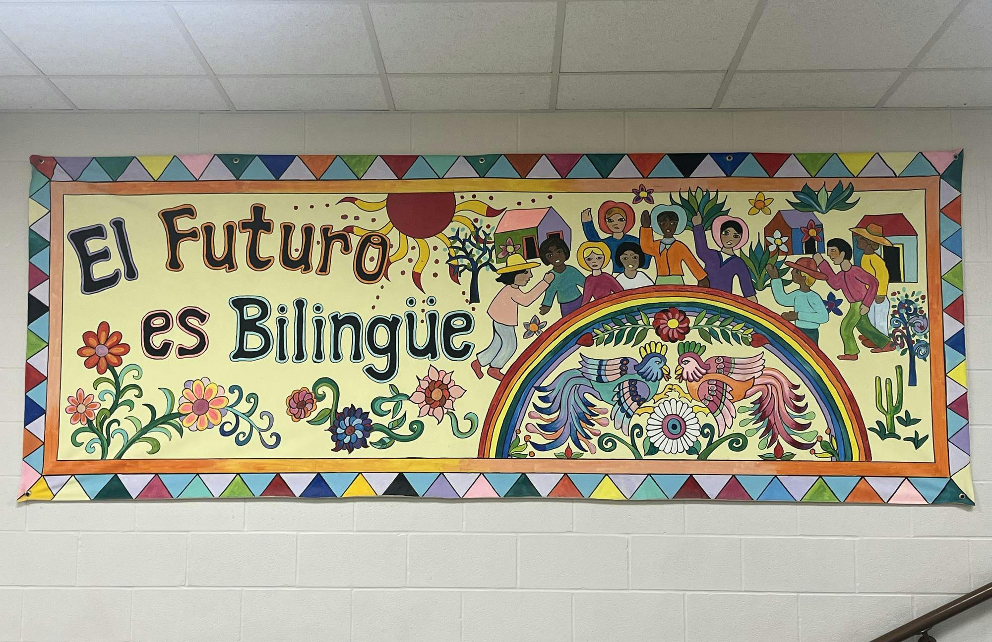 A mural reading “El Futuro es Bilingüe” at West View Elementary School in Muncie, Oct. 16. Reagan Sexton-Godsey, Ball Bearings.