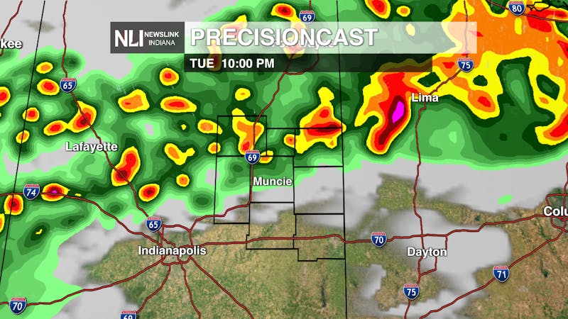 HRRR and GFS Forecast Radar and Clouds.png