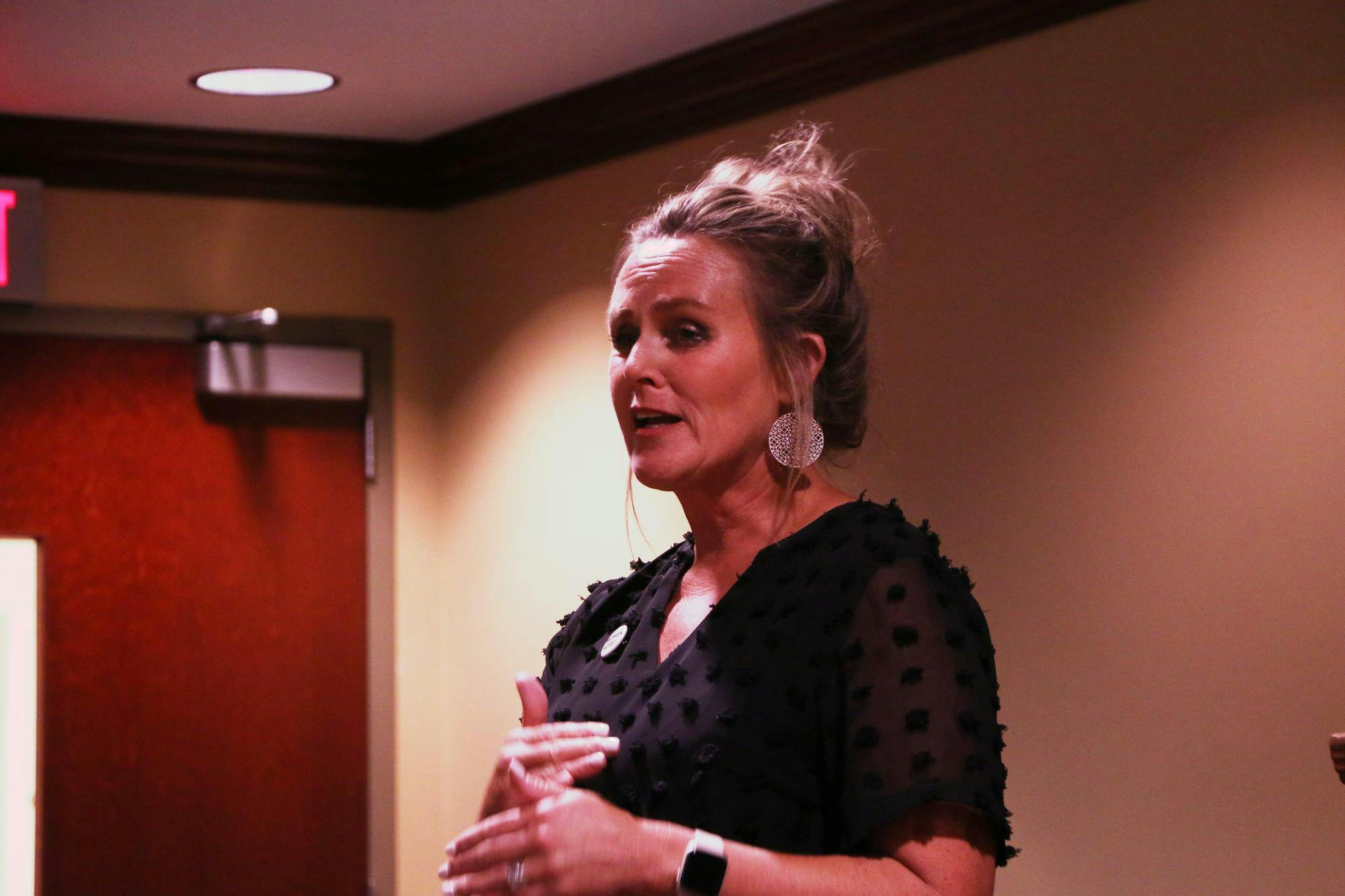 Democratic candidate for Governor Jennifer McCormick speaks to Ball State students at the L.A. Pittenger Student Center Sept. 27. McCormick previously served as Indiana's State Superintendent of Public Instruction from 2017 until 2021 as a Republican. Grayson Joslin, DN