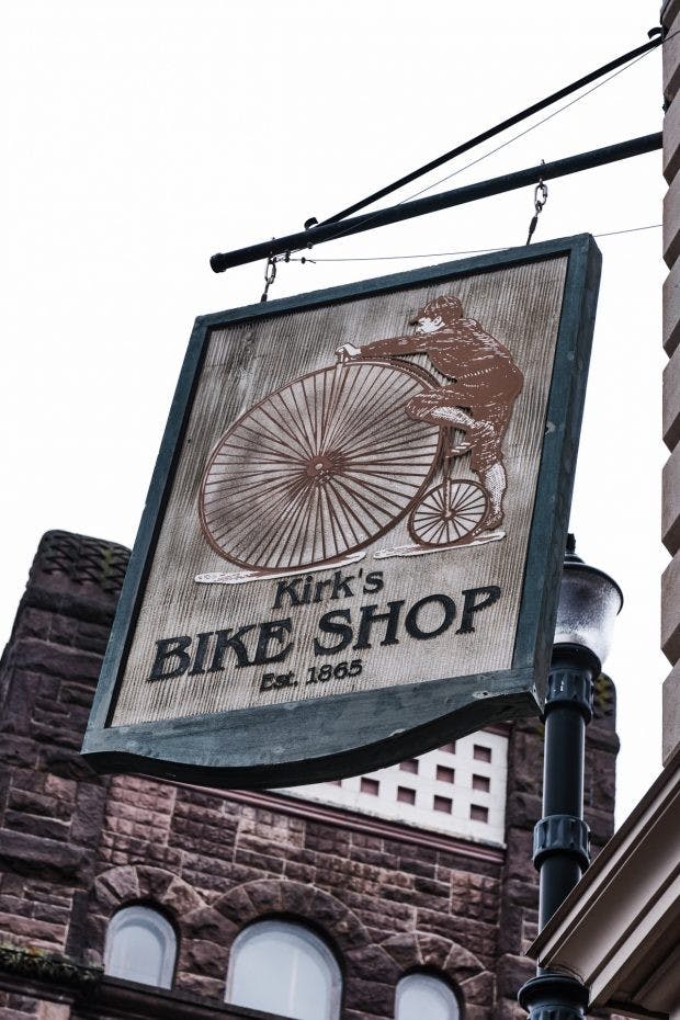 b&b bike shop