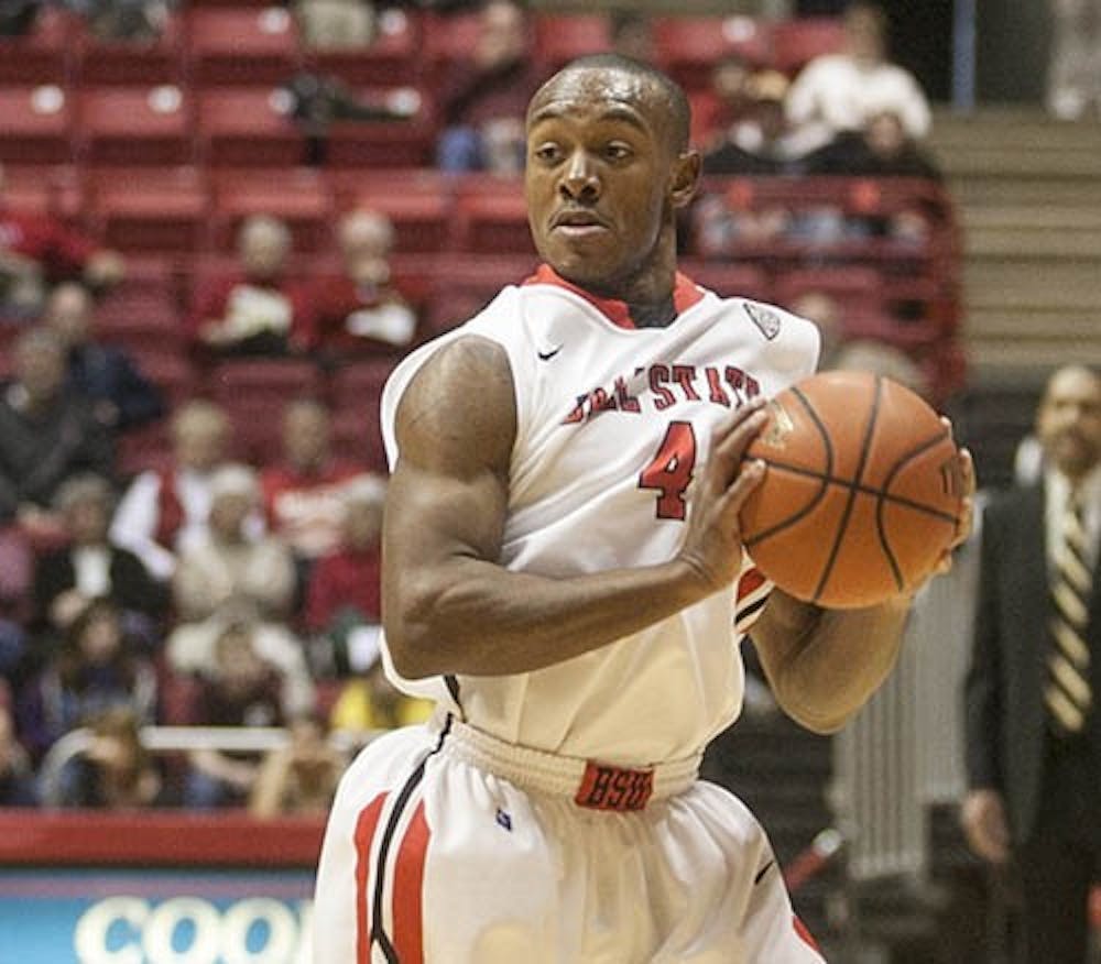 Jauwan Scaife look to pass during the game on Feb. 16 verses Eastern Michigan. Scaife's career high was 24 points against Indiana State in 2010.  DN FILE PHOTO JORDAN HUFFER