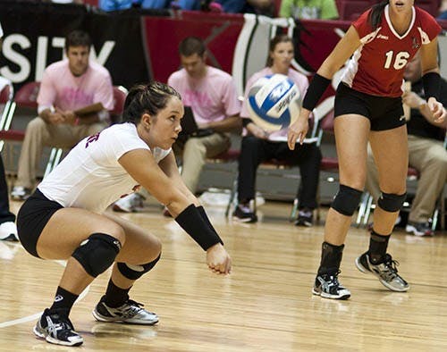Freshman Taylor Richardson attempts the dig against Central Michigan. DN PHOTO JONATHAN MIKSANEK