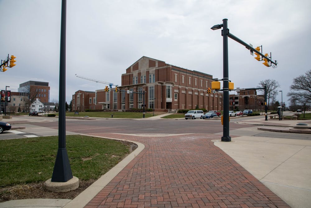 <p>The Scramble Light stands empty at 3 p.m. March 16, 2020, on Ball State's campus. Ball State's Office of Student Affairs listed resources for students in need during the COVID-19 pandemic. <strong>Jaden Whiteman, DN</strong></p>
